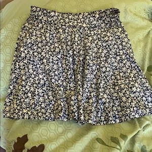 Hollister skirt